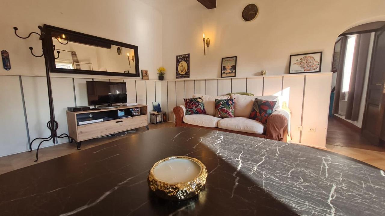 Sunny Apartment With Nice View In History City Center 普罗旺斯地区艾克斯 外观 照片